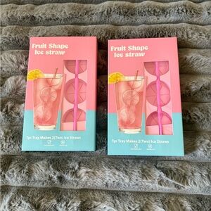 Pack of 2 Silicone Lemon Slice Wedge Shaped Ice Cube Tray with Straws.Summer BBQ